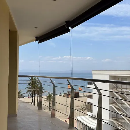 Duplex En Primera Linea De Playa Con Gran Terraza Y Piscina Comunitaria Roses Exterior photo