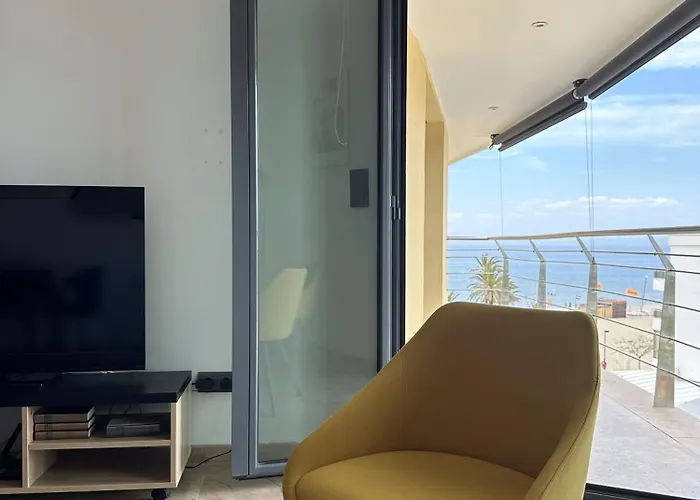 Duplex En Primera Linea De Playa Con Gran Terraza Y Piscina Comunitaria