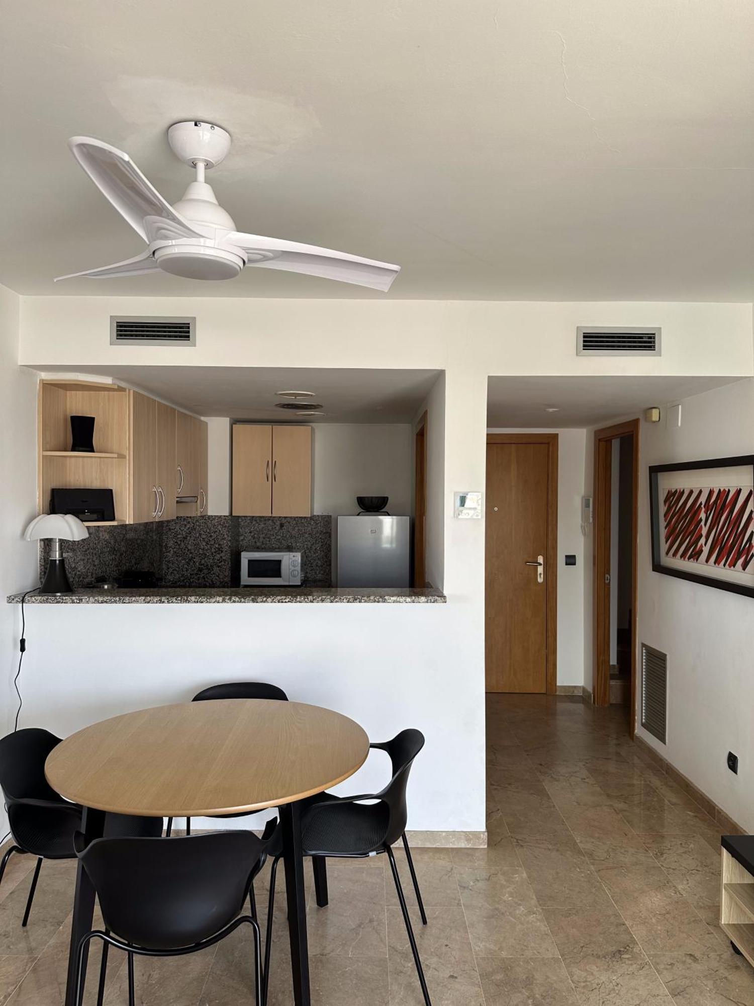 Appartement Duplex En Primera Linea De Playa Con Gran Terraza Y Piscina Comunitaria Roses